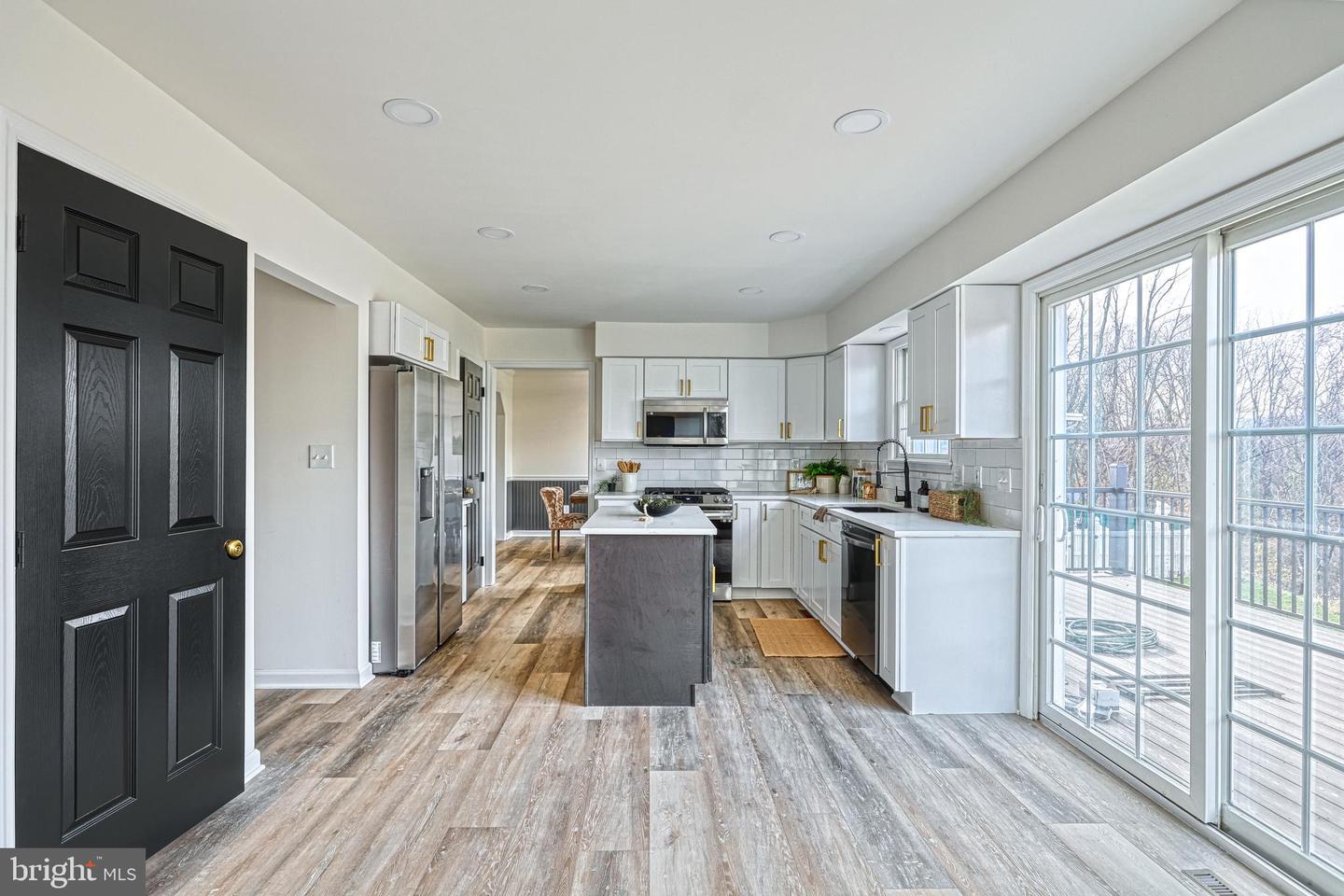Transitional Kitchen Remodel by Cabinet Creations LLC — Project 2 project photo 2